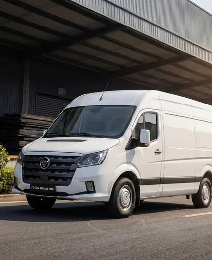 f38cc85a-468f-491f-b278-77ef821ede8b-foton-vans-gallery-05-cropsize-900x600.jpg